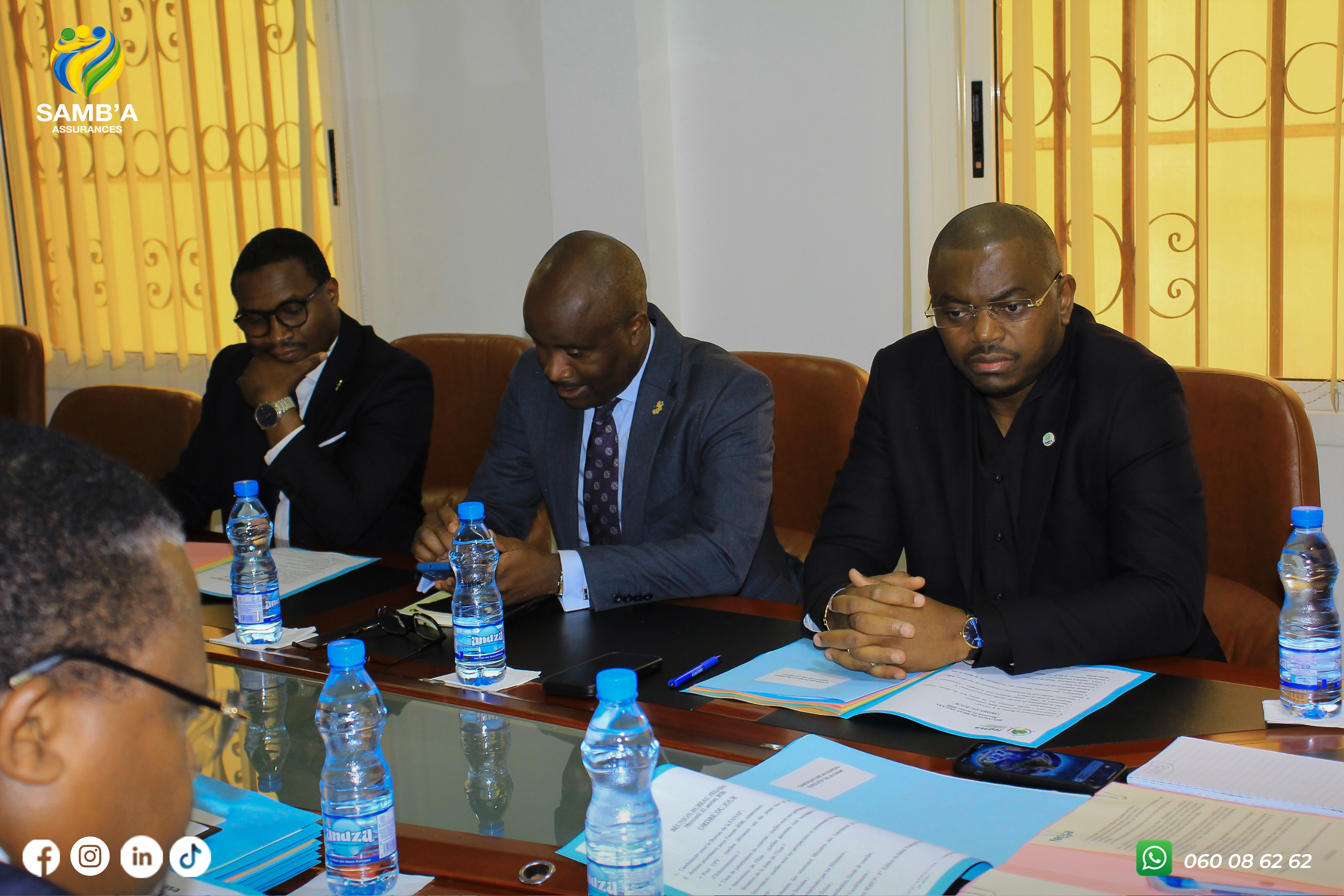 Mobirise Website Builder