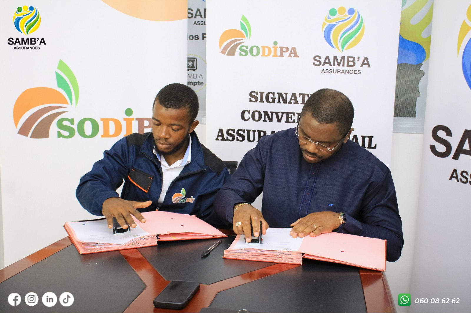 Mobirise Website Builder