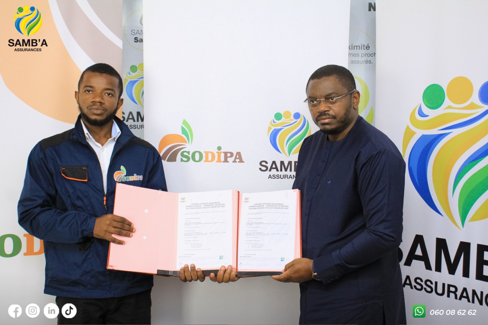 Mobirise Website Builder